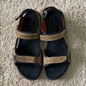 Echo Velcro Sandals